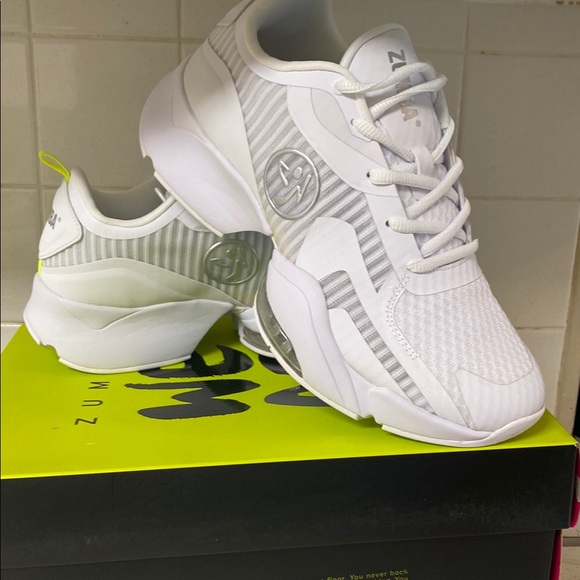 Zumba White Sneakers - Picture 2 of 5